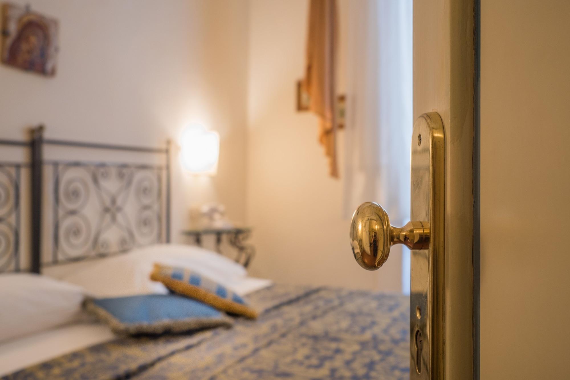 B&B Piccolo Hotel Κορτόνα Εξωτερικό φωτογραφία